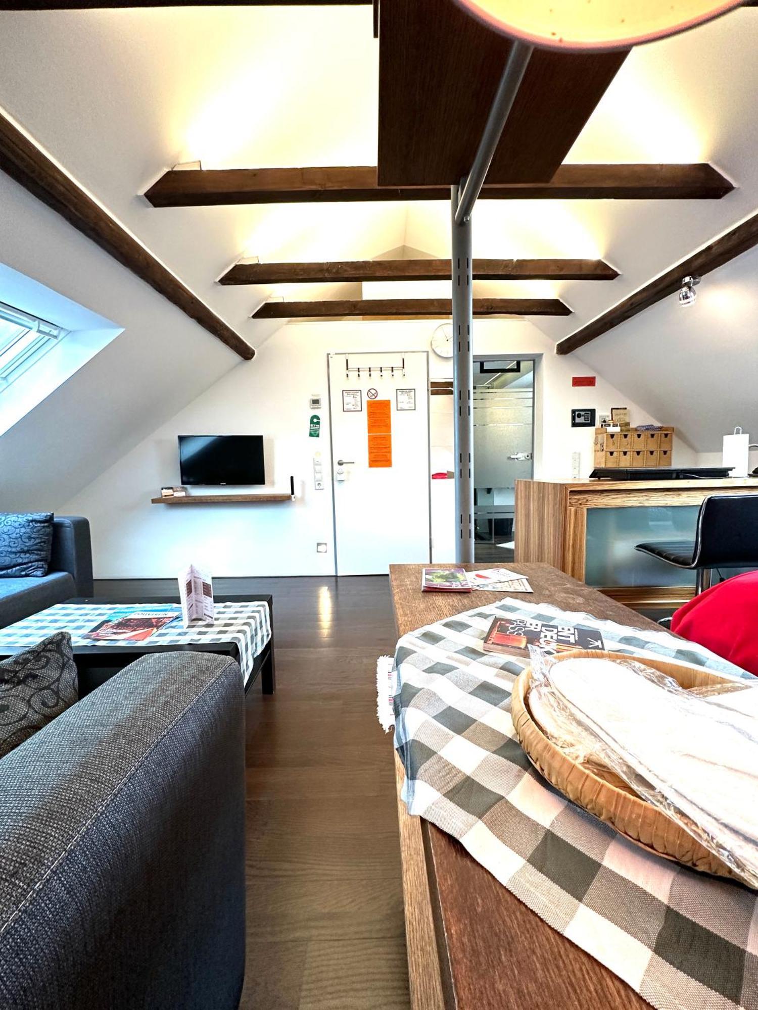 Apartment Schacht85 *